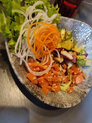 Monchi Salat mit Avocado 🥑 und LAX (Nr. 7) at Monchi in Leipzig