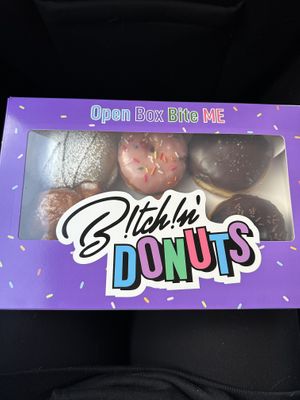 6 donuts  #Veganuary at Bitchin Donuts in Albany