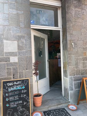  at Must Be Loof in Ghent