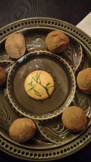 The starter from mushrooms, and a vegan homemade salsa at Must Be Loof in Ghent