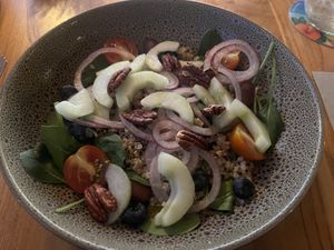 Black quinoa and spinach salad with array of fresh vegetables in a tamarind dressing  at Restaurant Fort Nassau in Willemstad