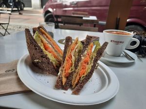 Seitan Club Sandwich at Radicetonda - Via Spallanzani in Milan