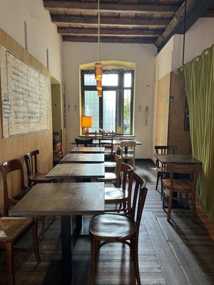 Indoor Seating   at Radicetonda - Via Spallanzani in Milan