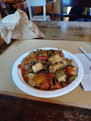 Piatto componibile 2 scelte per pranzo at Radicetonda - Via Spallanzani in Milan