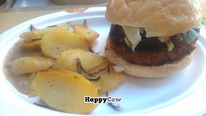 Veggie Burger at Radicetonda - Via Spallanzani in Milan