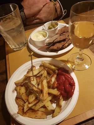 Aperitif + potatoes at Radicetonda - Via Spallanzani in Milan