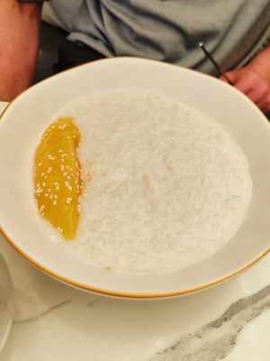 Apricot porridge at Love Cafe in Alanya