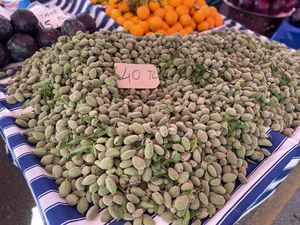 Fresh almonds   at Pazartesi Pazarı Oba in Antalya