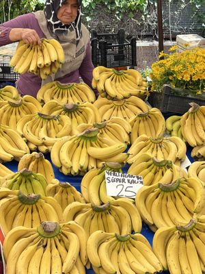 Local bananas  at Pazartesi Pazarı Oba in Antalya