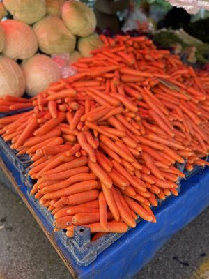 Carrots  at Pazartesi Pazarı Oba in Antalya