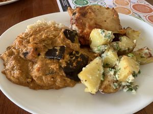 Amazing lasagne, potatoes and curry at Manna Haven in Byron Bay