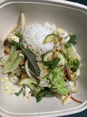 Cashew Tofu (w/ veg & jasmine rice)  at Thai Mee Up in Kihei