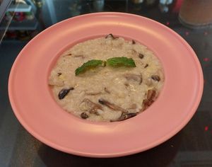 Mushroom Risotto 蘑菇忌廉意大利飯 at Joys Cafe - 悅素 in Kowloon