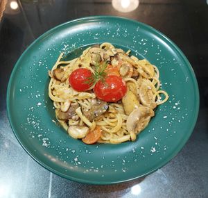Spaghetti with Cherry Tomato and Vegan Meat Slices in Laksa Sauce 椰香喇沙素片小茄意粉 at Joys Cafe - 悅素 in Kowloon