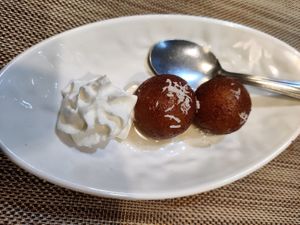 Gulab jamun (dessert) - Vegan at Buddha Palace Indio-Nepalí Restaurante in Bilbao