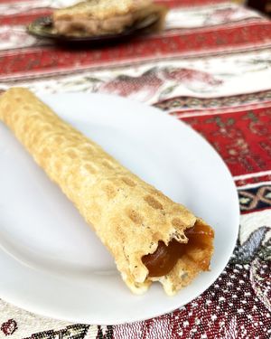 Vegan crispy wafer roll with cooked “condensed milk” at 2022_bak in Yerevan