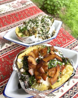 "Bacon" potato-baby (kroshka-kartoshka) with soymeat/lentil bolognese, coconut, greens, cheese sauce

"Fish" potato-baby w/celery, tartar, nori, furikake, cheese sauce at 2022_bak in Yerevan