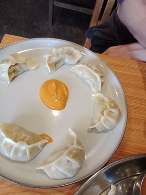 Veg Momo at Mama Papa in Odawara