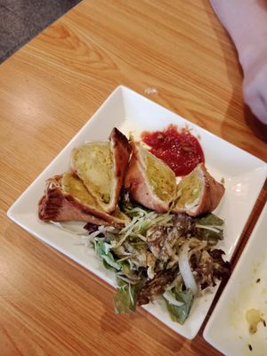 Samosas - highly recommend! 😋 at Mama Papa in Odawara