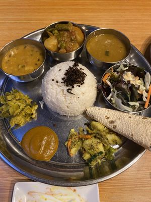 Set plate with chicken curry swapped for vegetable  #Veganuary at Mama Papa in Odawara