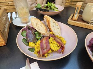 Scrambled tofu with "bacon" at Café Zaunkönig  in Dachau