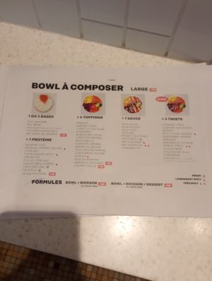 Build your own menu at Island Poké in Nantes