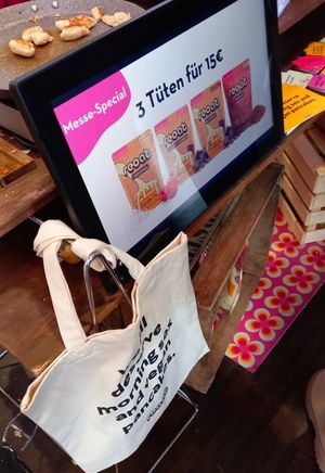 ready-to-mix pancakes and waffles to try or to buy (@reoat) at Veggienale & FairGoods in Berlin