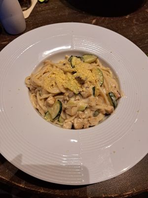 Vegane Spaghetti Carbonara at L'Incontro in Karlsruhe