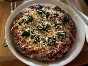 Schwarze Reismehlpizza   at L'Incontro in Karlsruhe