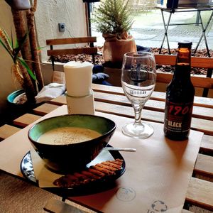 Chickpea creamy soup at Grava Bike Café in Barcelos