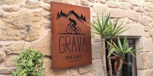 Logo at Grava Bike Café in Barcelos