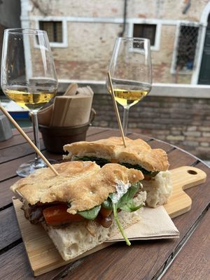   at La Bottiglia in Venice