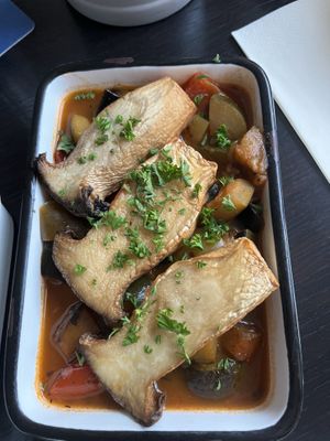 Tapas vegan: Kräuterseitling mit Ratatouille   at Hilde & Heinz in Saarbrucken
