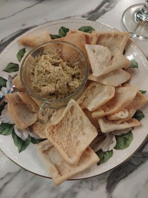 Curry Cashew Spread and Crackers at The Wakery - Bar in Springfield