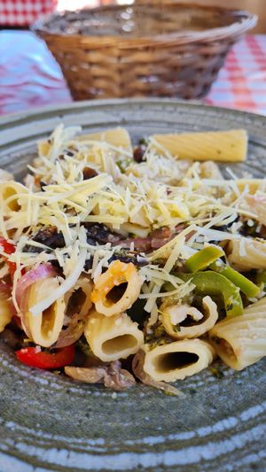 Rigatoni Italian Vegetarian mit geriebenem veganen Käse 👍🏻 at Deliziare Trattoria - Maybe closed in Kos