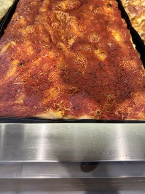 Pizza rossa 🍅  at Alice Pizza in Rome