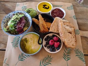 Kolonia vegan / 32 pln at Kolonia Ochota in Warsaw