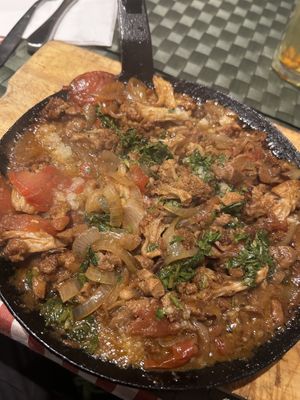 Menazele 2, with vegan ”meat"  at Vegano Mezo in Berlin