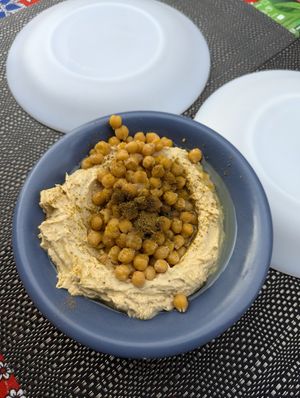 Hummus at Vegano Mezo in Berlin