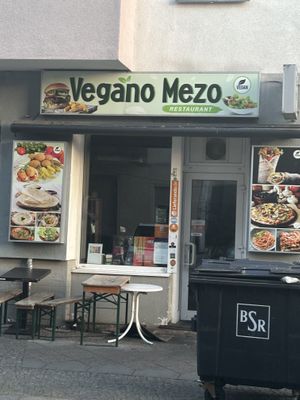 CLOSED  at Vegano Mezo in Berlin