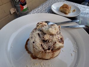 Lovely desserts at Vegano Mezo in Berlin