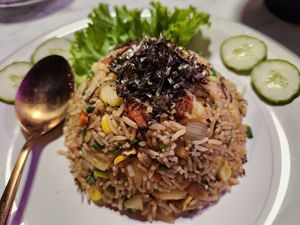 Pineapple fried rice at Madame Cat Veggie Cafe in Hat Yai