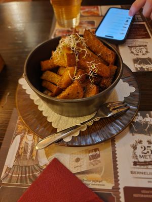 Garlic bread, no cheese at Bernelių užeiga in Vilnius