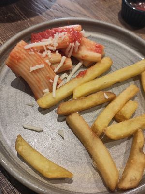 Kids at Okapi Kitchen in Leicester