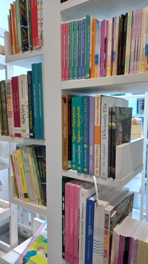 books at muso koroni in Vienna