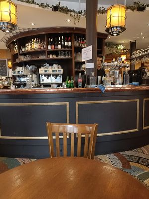  at Café Benjamin in Paris