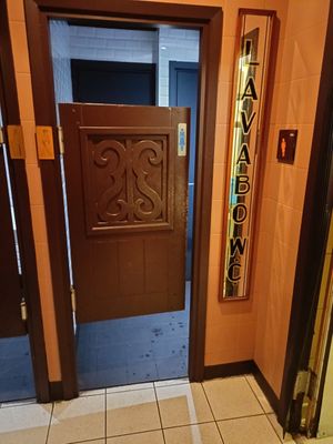  at Café Benjamin in Paris