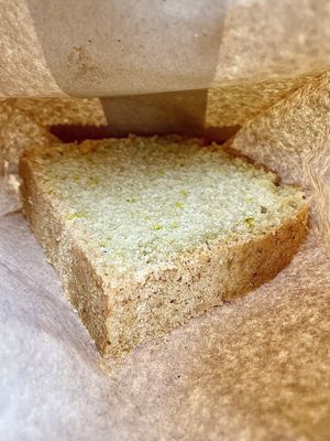 Lemon cake   at Maha Artesanal  in Manizales