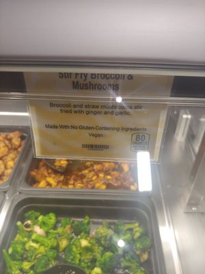 Food bar at Wegmans in Fredericksburg