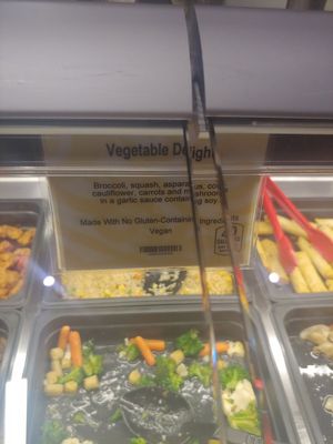 Food bar at Wegmans in Fredericksburg
